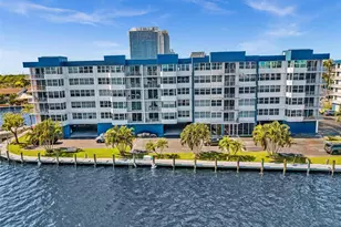 16570 NE 26th Ave, North Miami Beach, FL 33160 - Photo 5