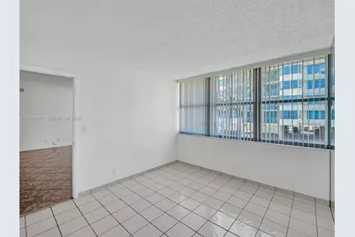 16570 NE 26th Ave #2C, North Miami Beach, FL 33160 - Photo 25