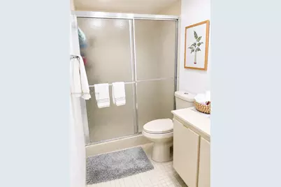 9735 NW 52nd St #305, Doral, FL 33178 - Photo 7