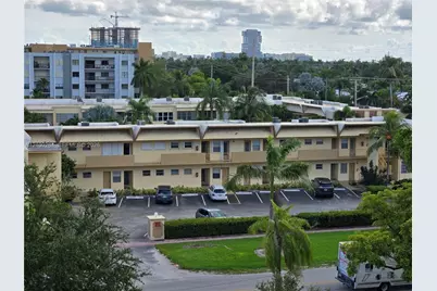 900 NE 12th Ave #608, Hallandale Beach, FL 33009 - Photo 15