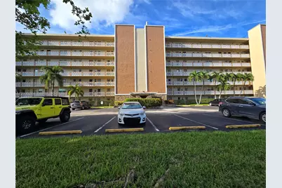 900 NE 12th Ave #608, Hallandale Beach, FL 33009 - Photo 7