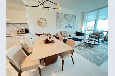 851 NE 1st Ave #1906, Miami, FL 33132 - Photo 1