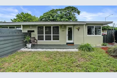 2201 NE 15th Ave #2201, Wilton Manors, FL 33305 - Photo 5