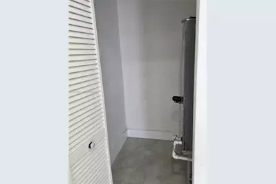 1102 NW 103rd St, Miami, FL 33150 - Photo 27