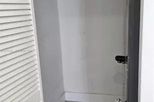 1102 NW 103rd St, Miami, FL 33150 - Photo 27
