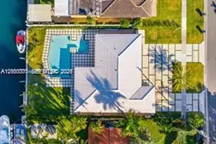 2025 Keystone Blvd, North Miami, FL 33181 - Photo 29