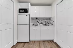 351 W 36th St, Hialeah, FL 33012 - Photo 33
