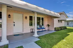 1014 SE 14th Ave, Deerfield Beach, FL 33441 - Photo 21