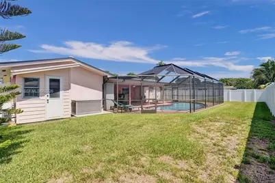 1014 SE 14th Ave, Deerfield Beach, FL 33441 - Photo 13