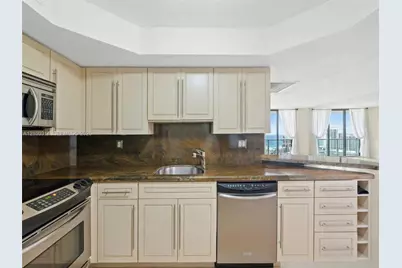 19195 NE 36 Ct Mystic Pointe Dr #1704, Aventura, FL 33180 - Photo 15