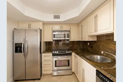 19195 NE 36 Ct Mystic Pointe Dr #1704, Aventura, FL 33180 - Photo 13