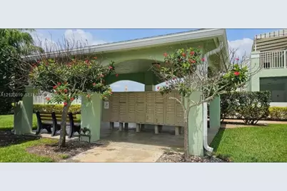 2058 SE Wild Meadow Cir # 101, Port Saint Lucie, FL 34952 - Photo 5