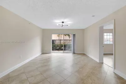 2009 SE 10th Ave #302, Fort Lauderdale, FL 33316 - Photo 5