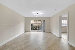 2009 SE 10th Ave, Fort Lauderdale, FL 33316 - Photo 5