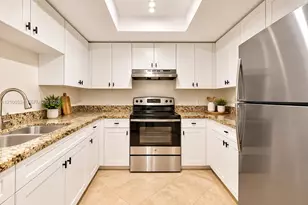 2009 SE 10th Ave, Fort Lauderdale, FL 33316 - Photo 1