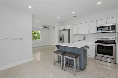 1023 SW 11th St #1023, Miami, FL 33129 - Photo 3