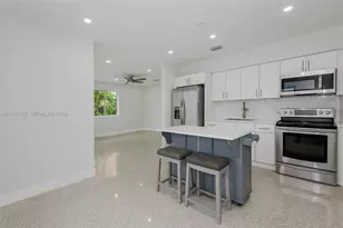 1023 SW 11th St, Miami, FL 33129 - Photo 3