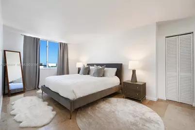 1621 Bay Rd #901, Miami Beach, FL 33139 - Photo 13
