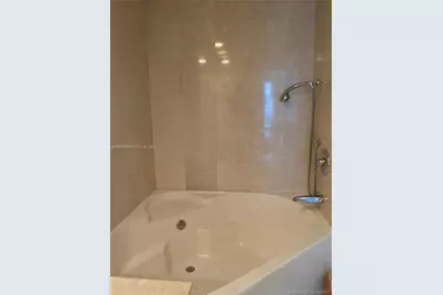 3370 Hidden Bay Dr #612, Aventura, FL 33180 - Photo 21