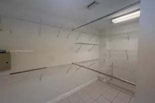 10730 NW 66th St, Doral, FL 33178 - Photo 17