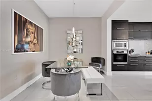 900 Biscayne Blvd, Miami, FL 33132 - Photo 3