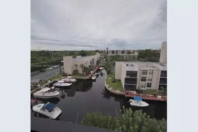 17 Royal Palm Way #6040, Boca Raton, FL 33432 - Photo 1