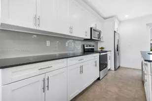 17970 SW 105th Ave, Miami, FL 33157 - Photo 11