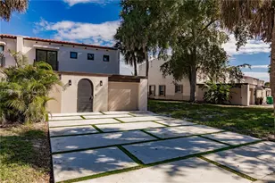 7238 Jacaranda Ln, Miami Lakes, FL 33014 - Photo 45