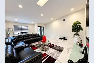 5700 SW 148th Pl, Miami, FL 33193 - Photo 5