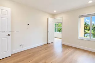 12870 Vista Isles Dr, Sunrise, FL 33325 - Photo 13