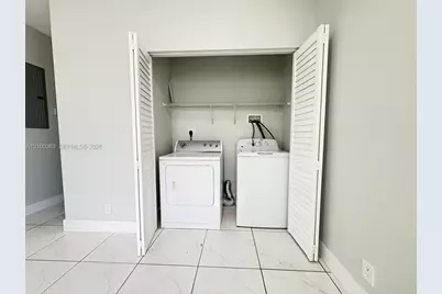 806 NW 5th Ave, Hallandale Beach, FL 33009 - Photo 13