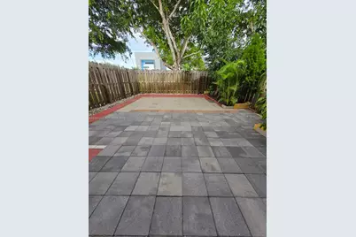 1337 SE 27th Ter, Homestead, FL 33035 - Photo 3