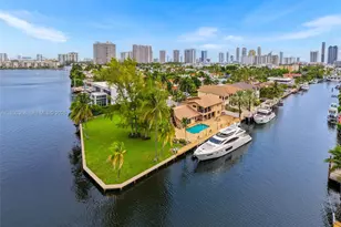 3224 NE 167th St, North Miami Beach, FL 33160 - Photo 31