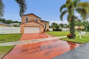 3261 Crystal Way, Miramar, FL 33025 - Photo 5