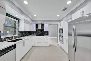 3261 Crystal Way, Miramar, FL 33025 - Photo 47
