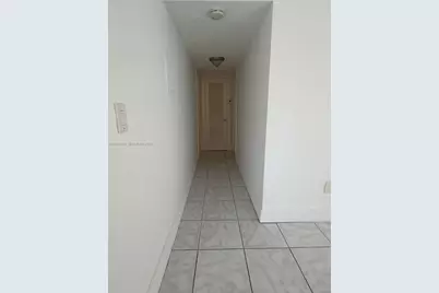 1400 Lincoln Rd #301, Miami Beach, FL 33139 - Photo 9