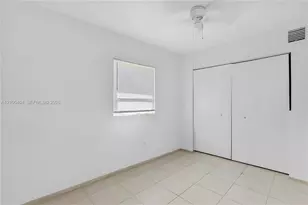 5925 SW 64th St, South Miami, FL 33143 - Photo 9