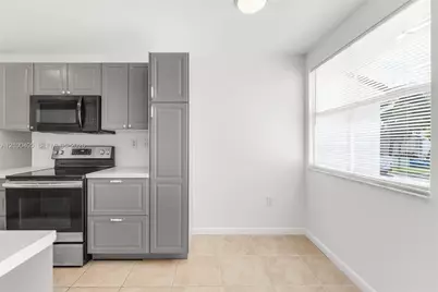 4737 NW 97th Ct #58, Doral, FL 33178 - Photo 11