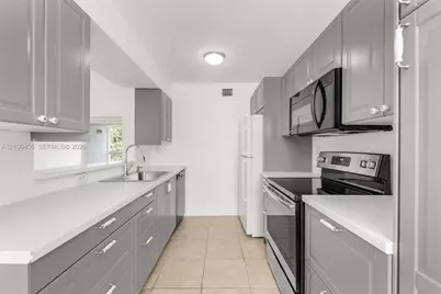 4737 NW 97th Ct #58, Doral, FL 33178 - Photo 9