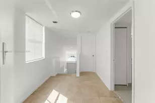 4737 NW 97th Ct, Doral, FL 33178 - Photo 5
