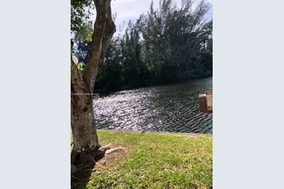 4709 NW 7th St #306-9, Miami, FL 33126 - Photo 17
