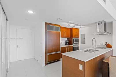 495 Brickell Ave #905, Miami, FL 33131 - Photo 5