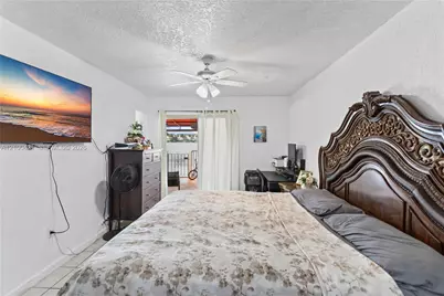 7830 W 8th Ave, Hialeah, FL 33014 - Photo 23