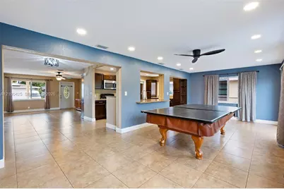 4711 NW 58th St, Tamarac, FL 33319 - Photo 11