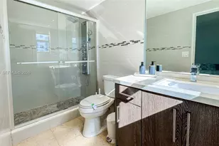 3901 S Ocean Dr, Hollywood, FL 33019 - Photo 21