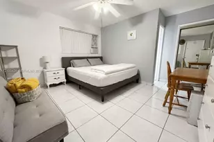 6641 SW 5th St, Pembroke Pines, FL 33023 - Photo 9