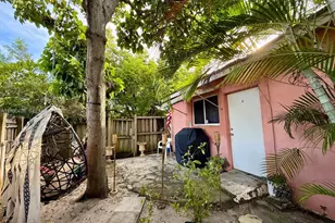 6641 SW 5th St, Pembroke Pines, FL 33023 - Photo 25