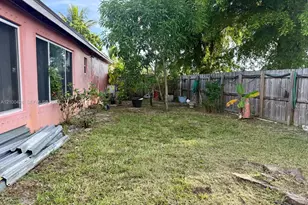 6641 SW 5th St, Pembroke Pines, FL 33023 - Photo 23