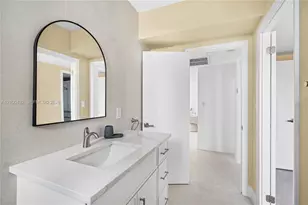 2500 Parkview Dr, Hallandale Beach, FL 33009 - Photo 19