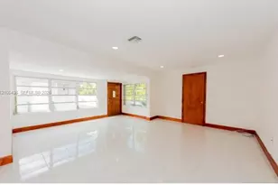 1131 SW 14th Ave, Miami, FL 33135 - Photo 3
